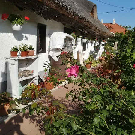 Nádasház *