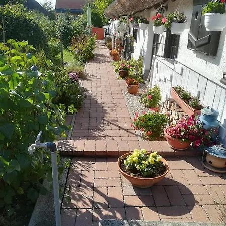 Nádasház Apartamento Gyenesdiás