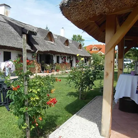 Nádasház Apartmán
