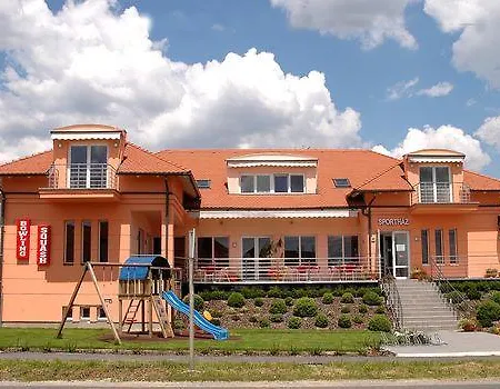 Nádasház Apartamento Gyenesdiás