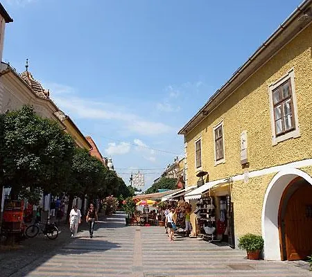 Nádasház Gyenesdiás