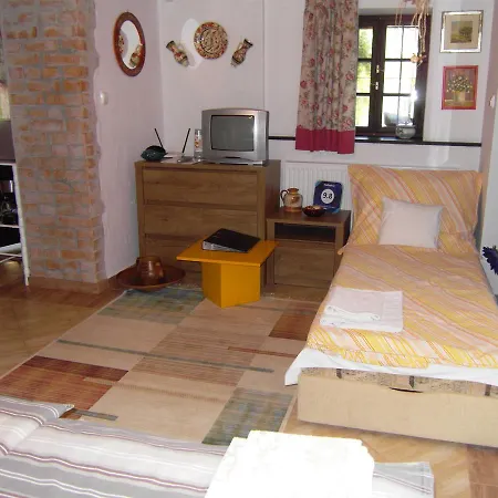 Apartment Nadashaz Gyenesdiás